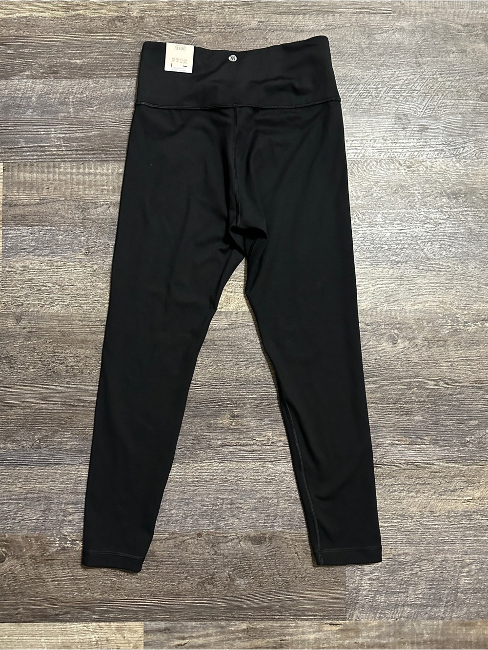 Victoria’s Secret NWT Medium Black Love Cloud Leggings Women's Workout Pants